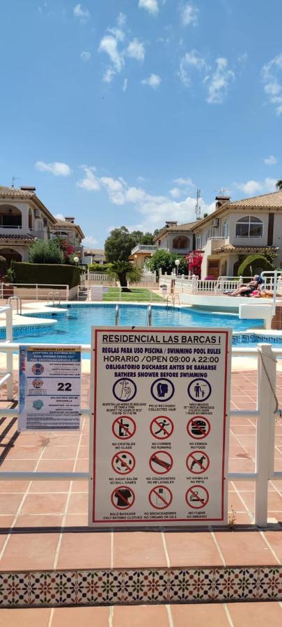 Ferienwohnung La Casa De La Palmera Torrevieja Exterior foto